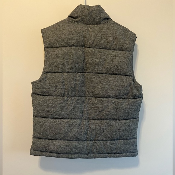Banana Republic Unisex Puffy Vest Size M - Picture 2 of 4